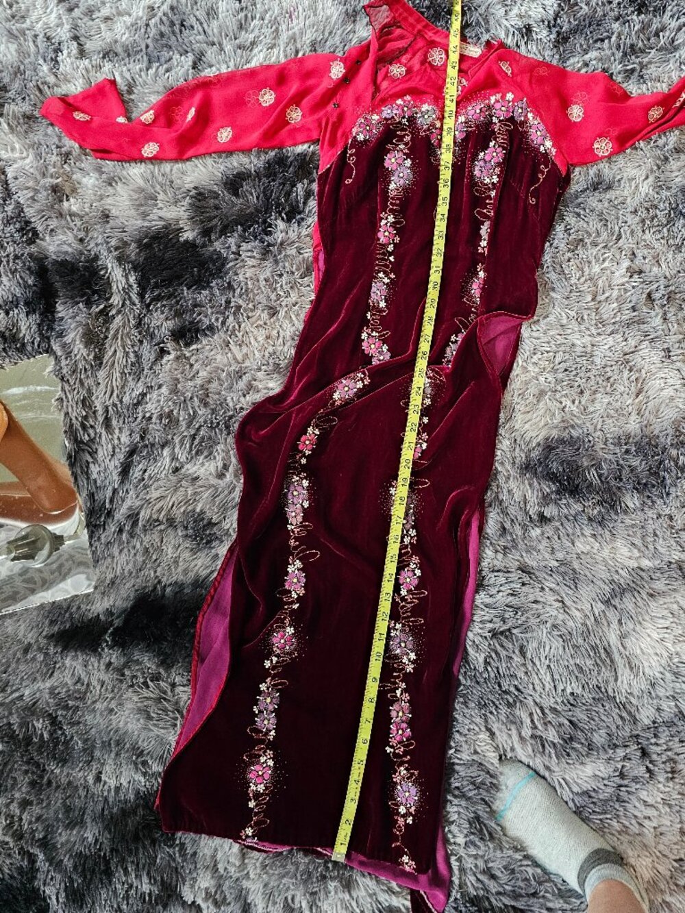 Pháo Trang Vintage Vietnamese Ao Dai – Burgundy Velvet & Red Embroidered Dress - Picture 9 of 11
